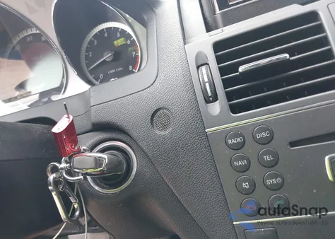 2011 Mercedes-Benz C 300 Sport 4Matic from USA, damaged, VIN WDDGF8BB8BR157824